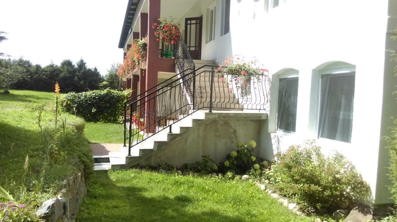 Apartamenty Wakacyjne Nad Jeziorem Juksty Mragowo Exterior photo