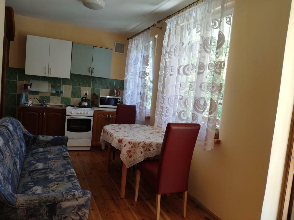 Apartamenty Wakacyjne Nad Jeziorem Juksty Mragowo Exterior photo